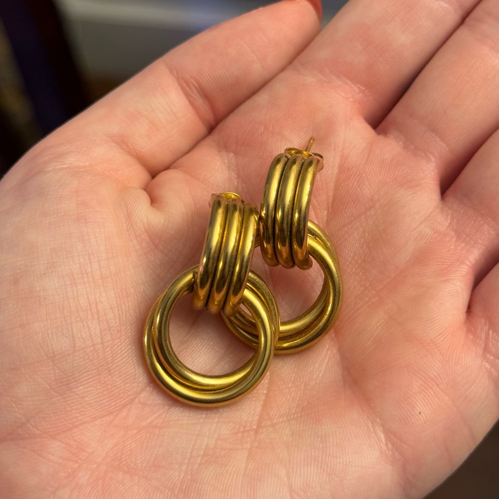 Gold Knot Earrings